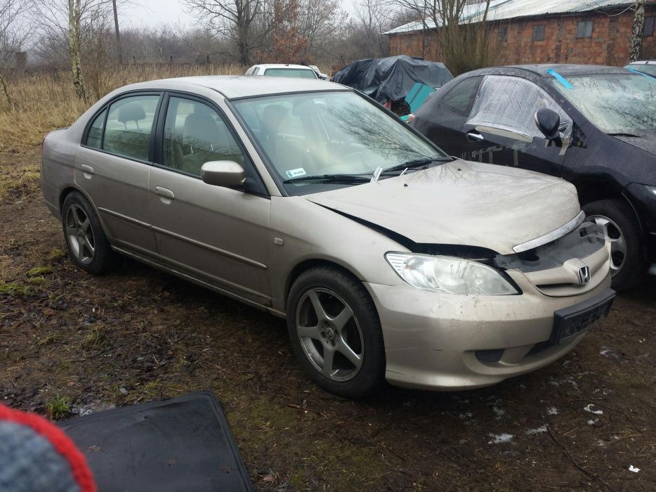 Szyba przednia czołowa Honda Civic VII 01-05 Sedan ES