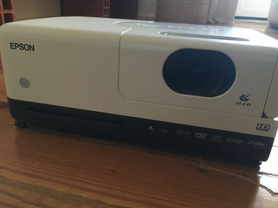 Projector Epson EMP-DM1