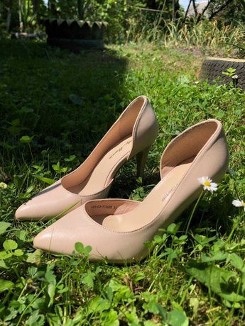 туфлі жіночі 33 розміру, фірма - Lady Marcia