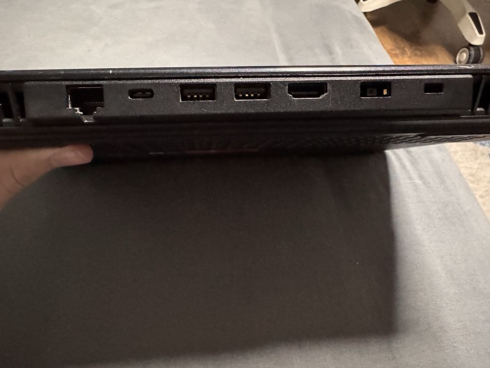 Laptop gamingowy Legion 81y6