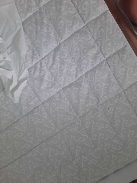 Łóżko chłopięce białe