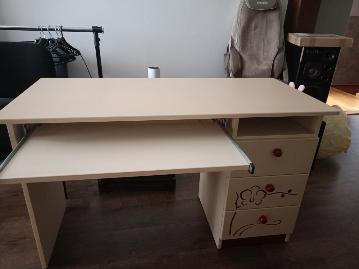 Biurko Meblik 120x55x73 plus fotel