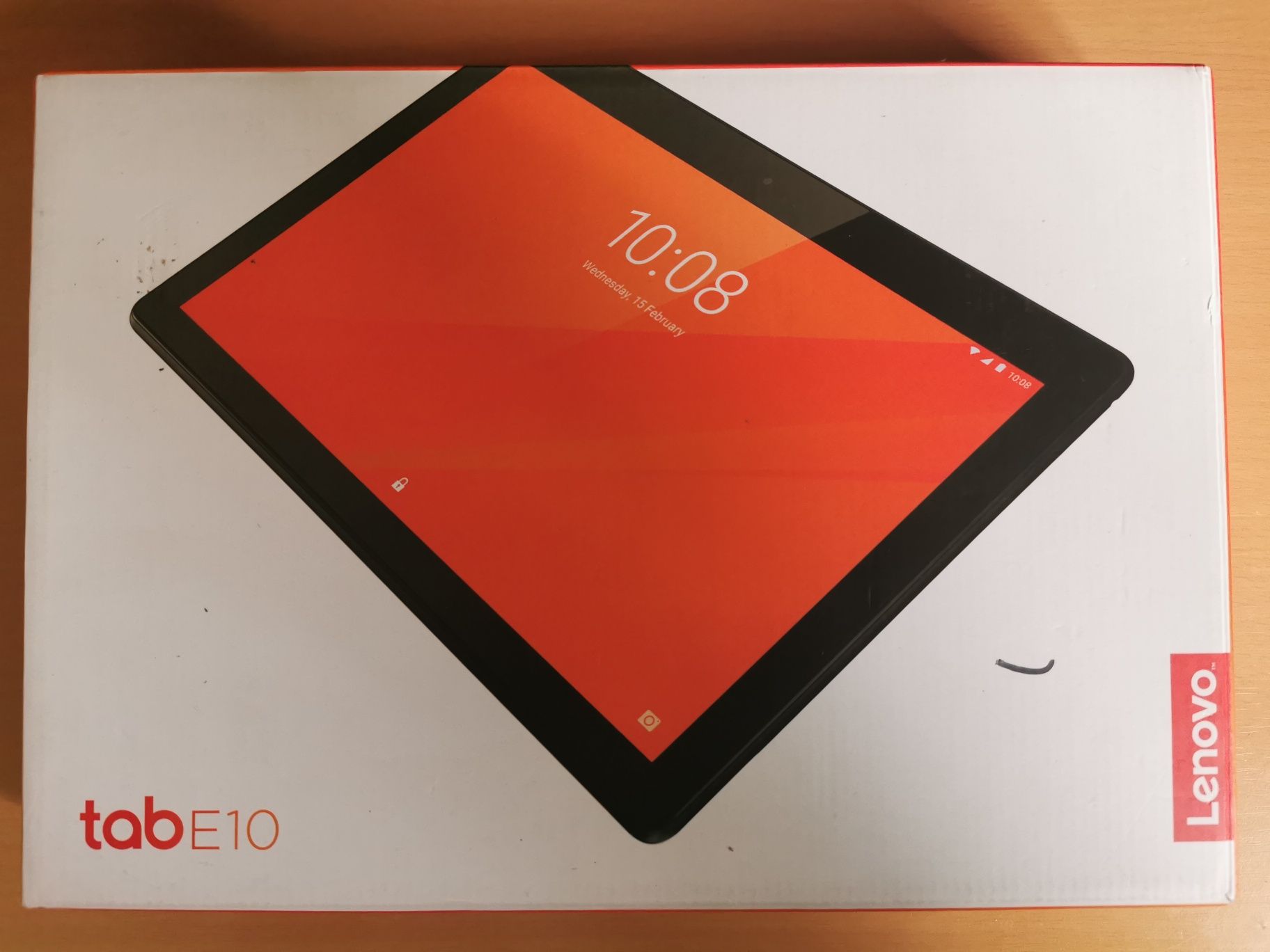 Lenovo Tab E10 2/16 (Android 8)