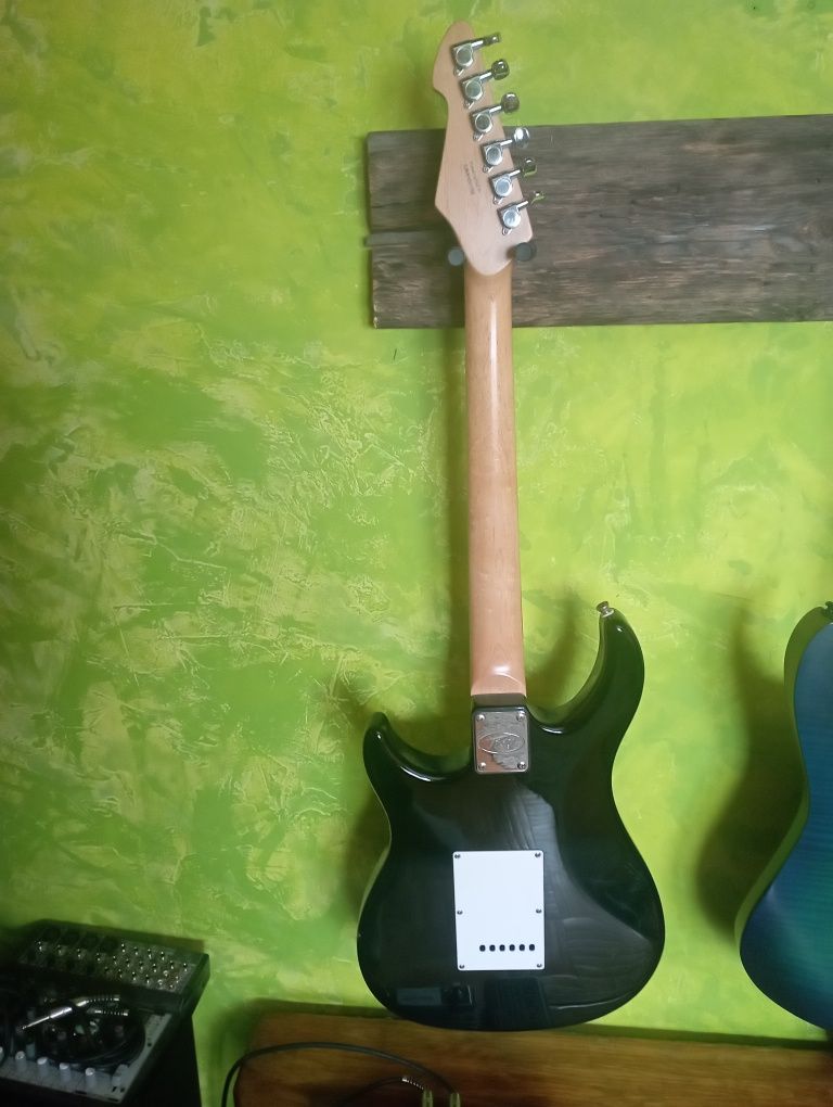 Gitara Peavey Raptor Plus EXP