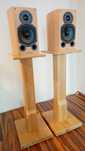 Głośniki stereo podstawkowe Wharfedale Diamond 9.1 ze standami