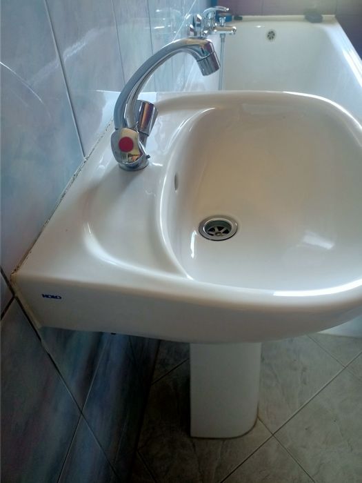 Umywalka KOŁO z postumentem. 50 cm. Z baterią i syfonem. Komplet