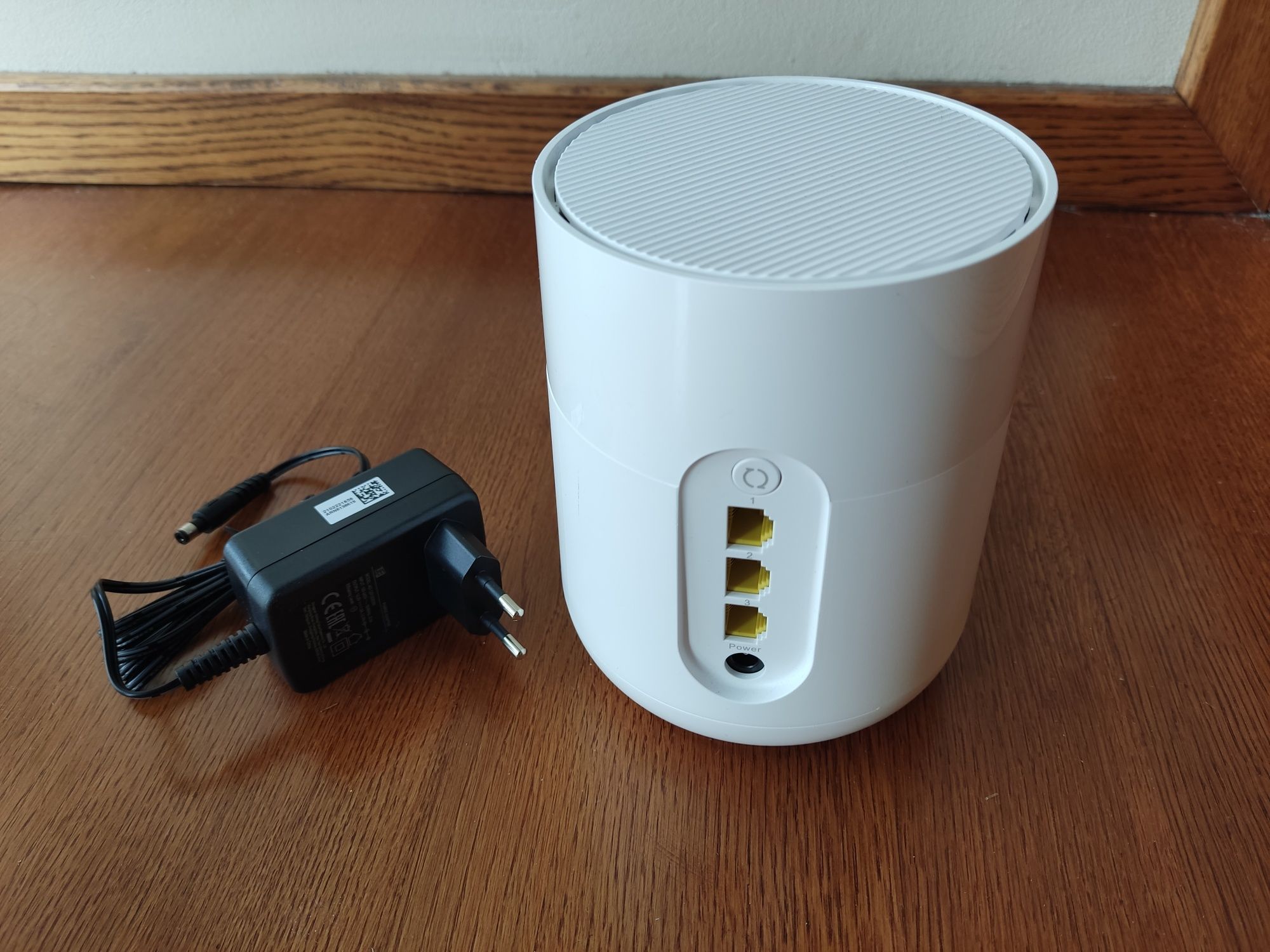 Router Play, Huawei OptiXstar K562 WiFi 6 AX3000 Mesh