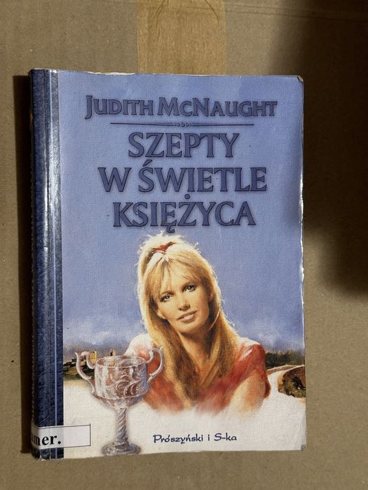 szepty w świetle księżyca - judith macnaught