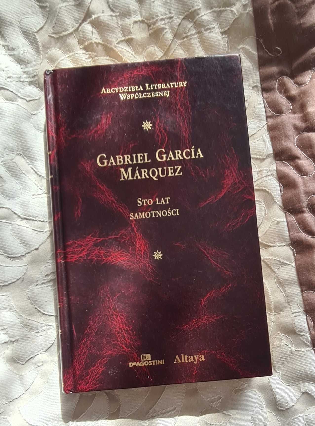 MARQUEZ Gabriel Garcia - Sto lat samotności