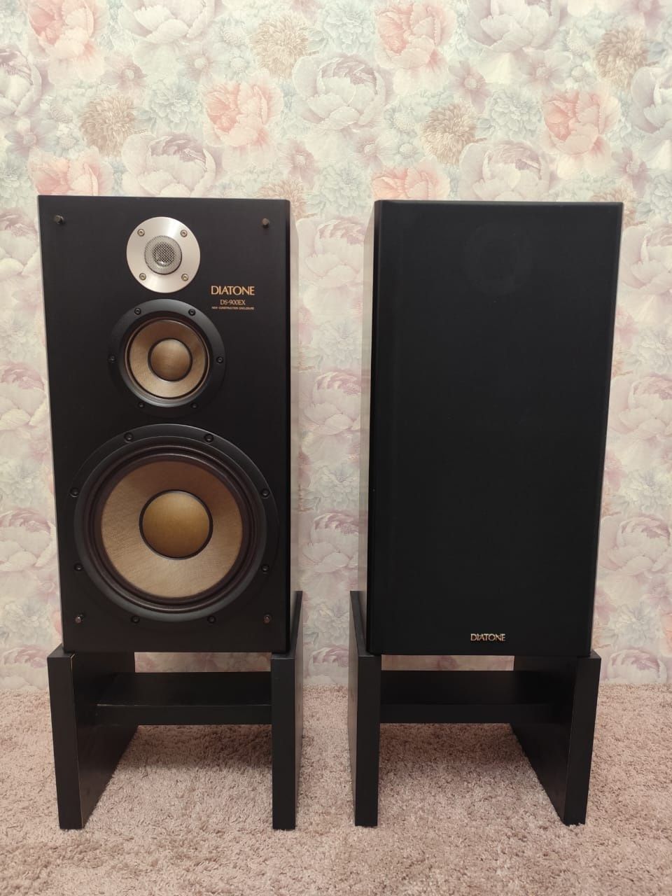 Колонки "Diatone", акустика 900 ЕХ, стан нових.