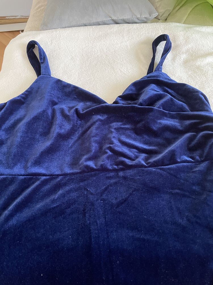 Elegancka welurowa niebieska sukienka 3XL