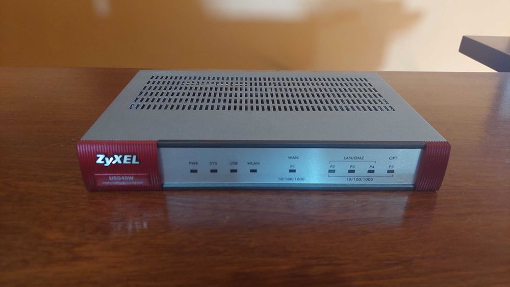 Router Zyxel USG40W-EU0101F