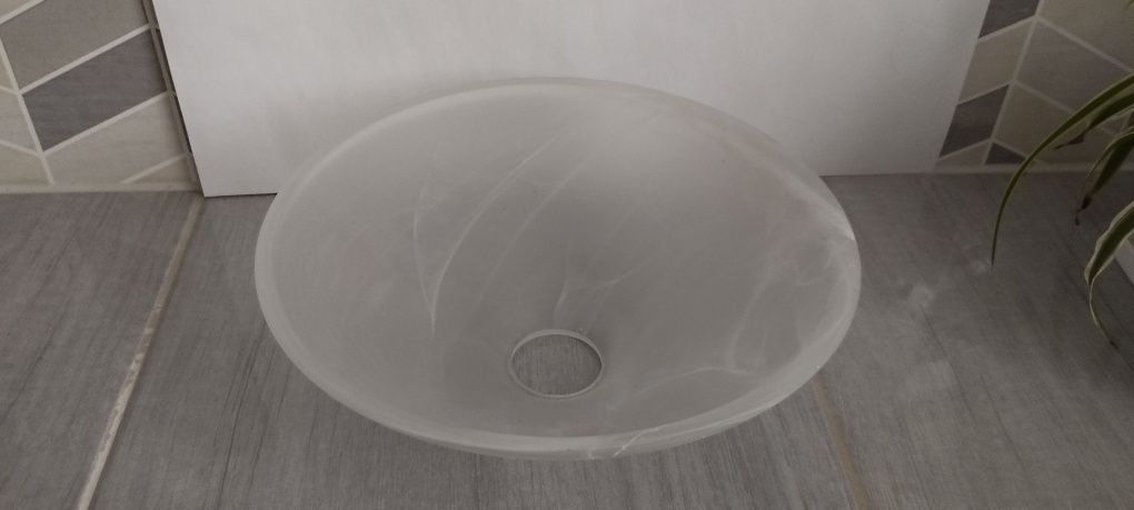 Klosz do lampy stożkowy stożek szkło średnica 24 cm stan idealny