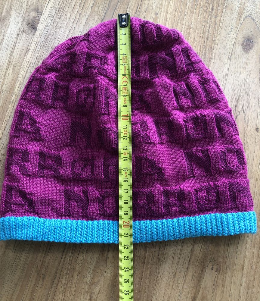 Norrona Multi Text czapka 100% Merino wełniana Beanie