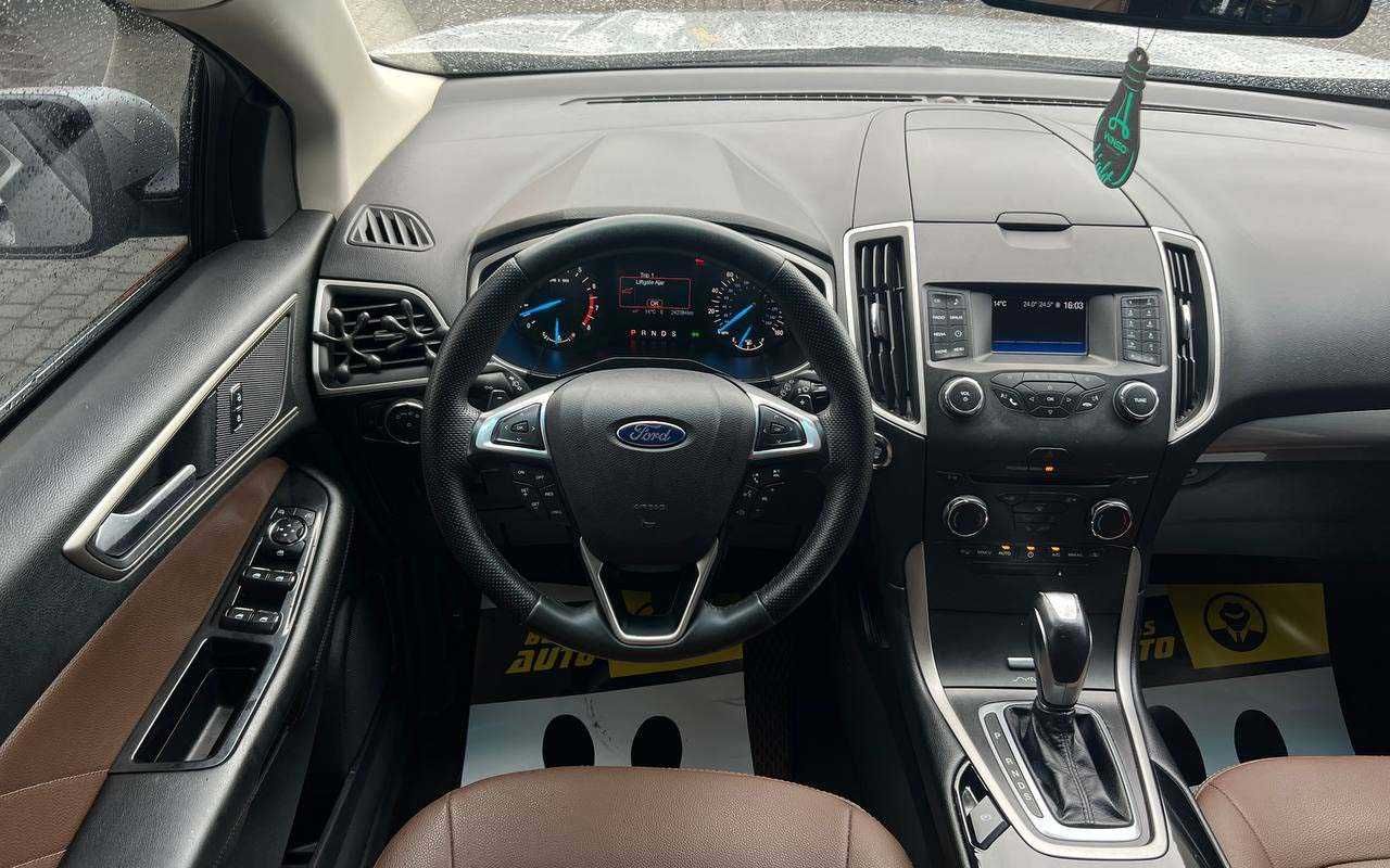 Ford Edge 2016 року
