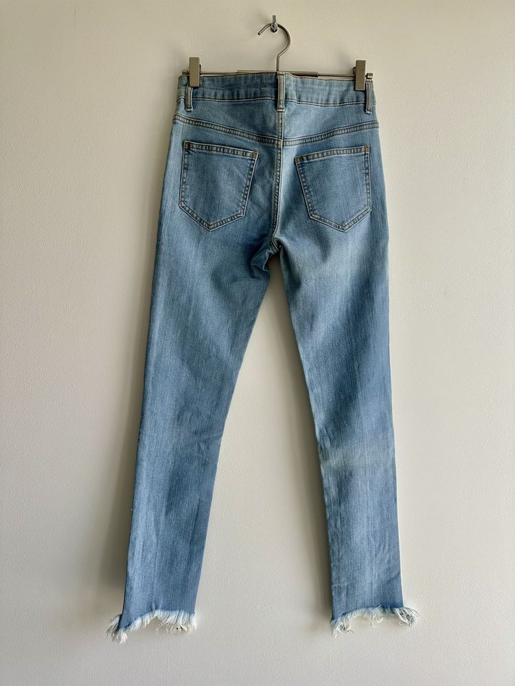 Jeansy jasny denim wysoki stan rurki skinny Levi’s jak nowe