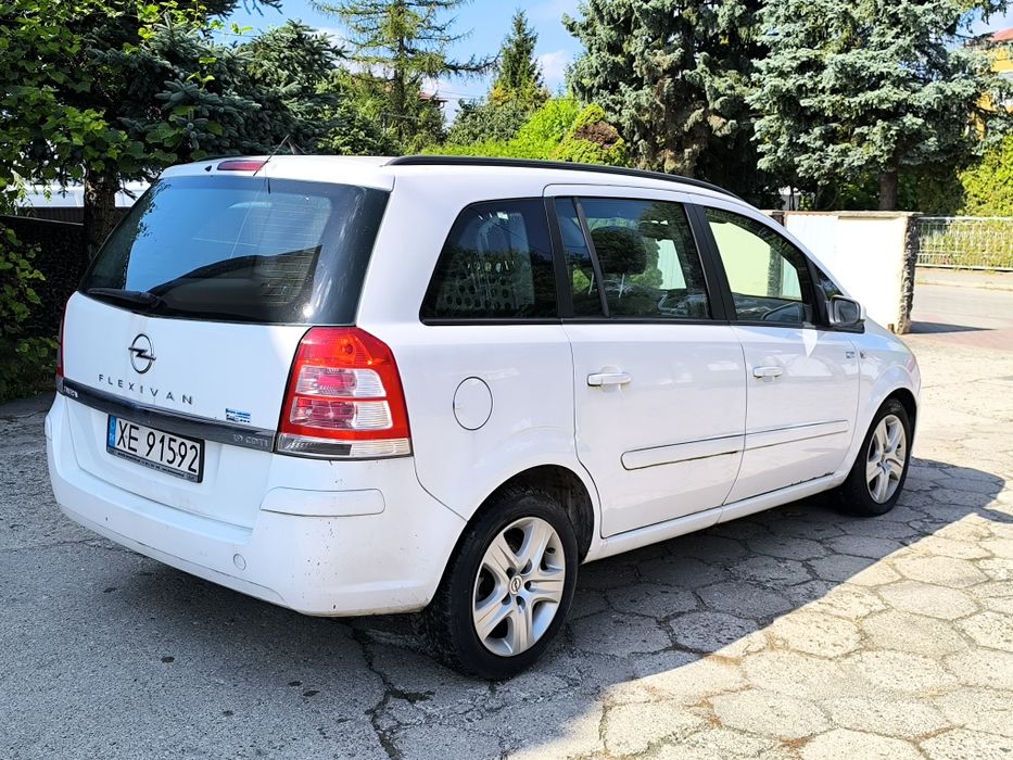 Opel Zafira 2008r 1.9 CDTI