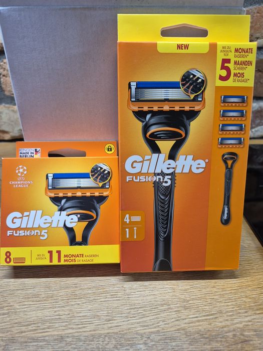 Zestaw Gillette Fusion. 12 wkładów + raczka.