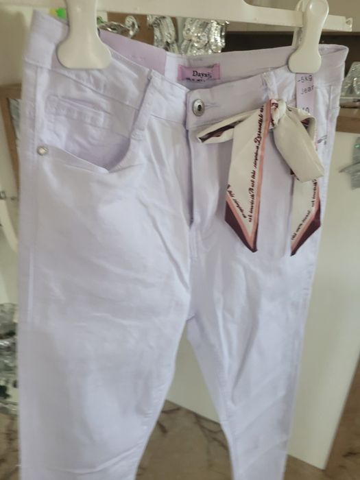 Spodnie białe elastyczne M/L Daysie
