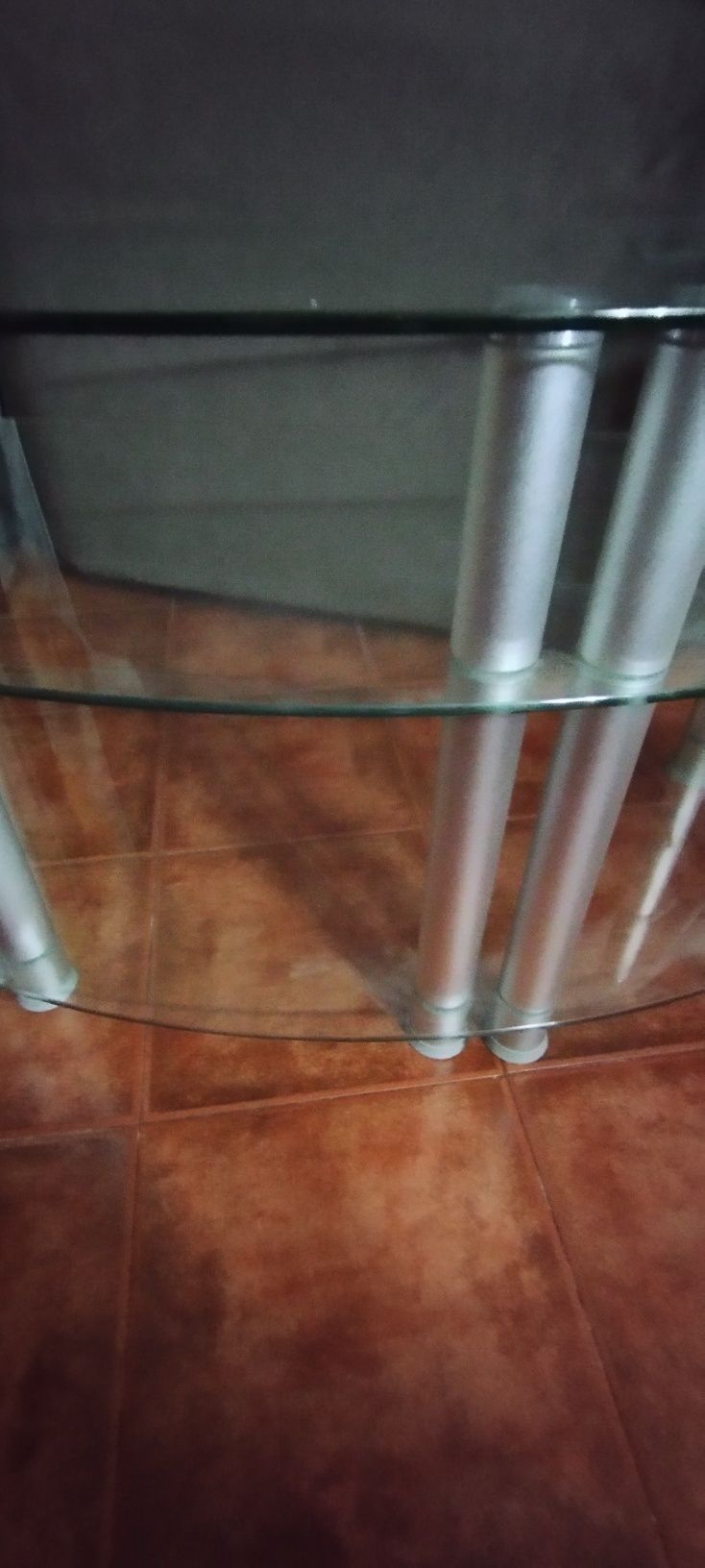 Mesa para tv em vidro