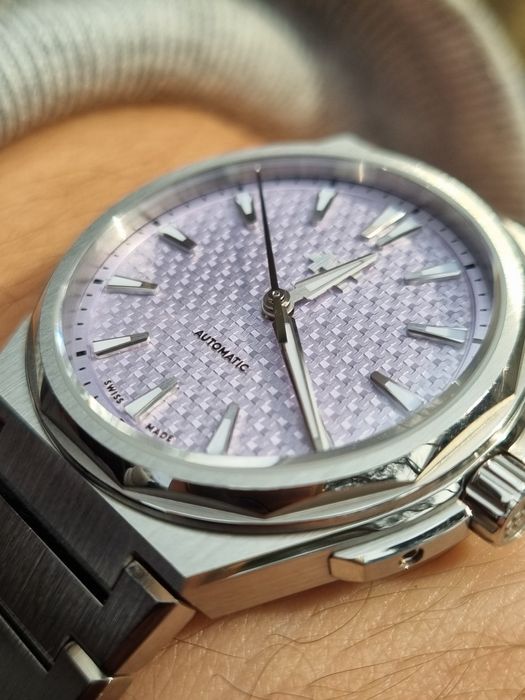 Christopher Ward Twelve 36 Frozen purple