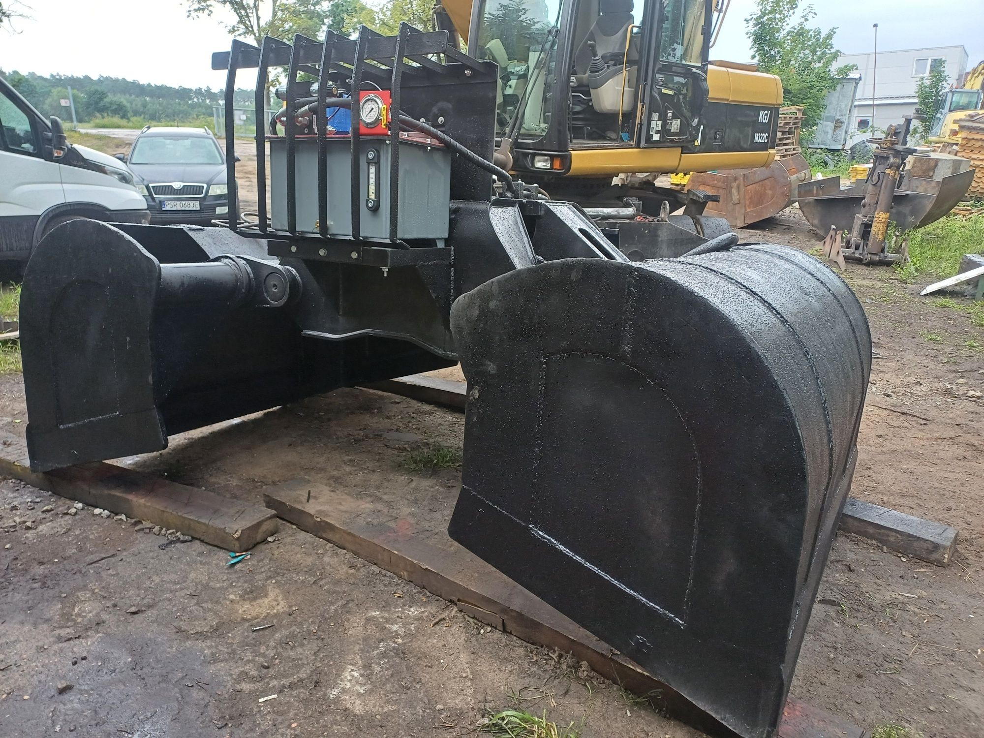 Chwytak elektryczny hydrauliczny do sypkich, czerpak, przeładunkowa