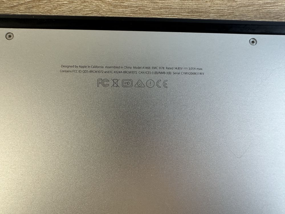 MacBook Air 13 2017 i5 8/128    #№101