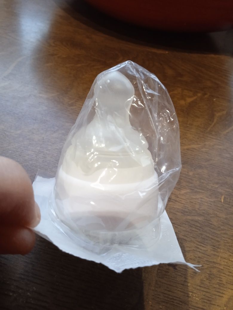 Smoczki do butelek Canpol,NUK