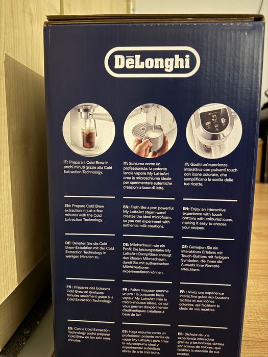 Máquina Café expresso DELONGHI dedica duo ec890.m NOVA/EMBALADA