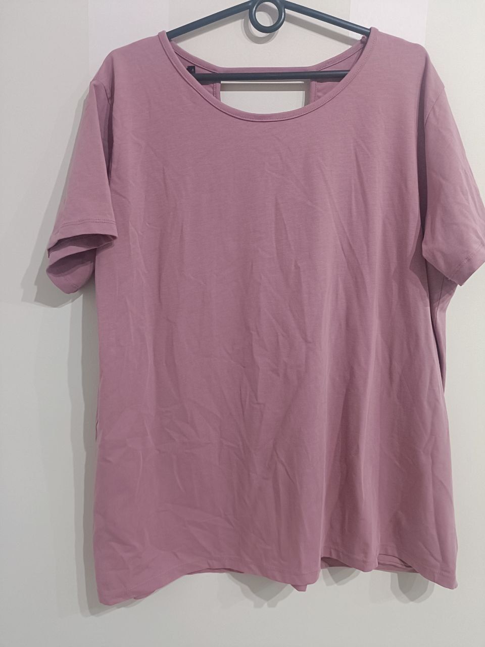 Bluzka plus size dekolt na plecach łancuszki Seraj