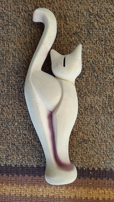 Статуэтки из глины и стекла времен СССР