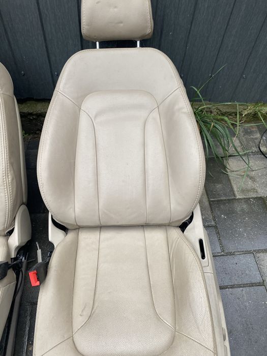 Продам передні сидіння