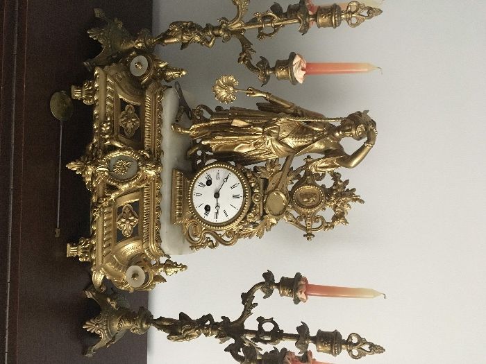 Антикварные Каминные часы + Канделябры!!Франция!!!Шпиатр!!!