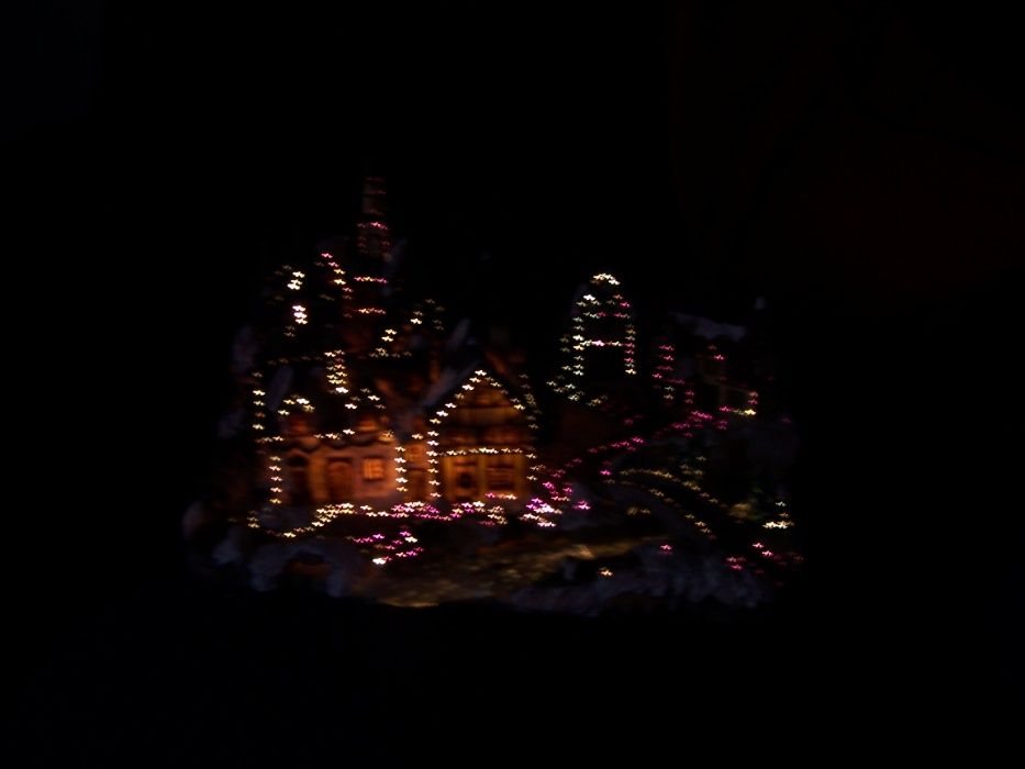 maquete de aldeia iluminada como nova