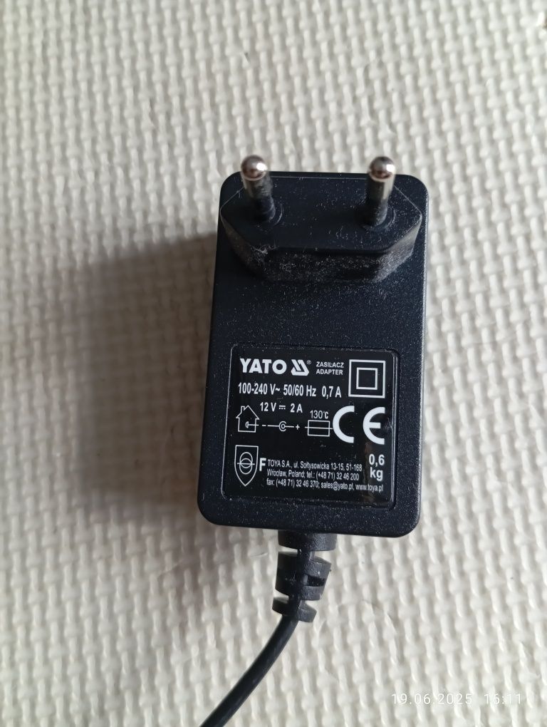 Wentylator Yato czerwony