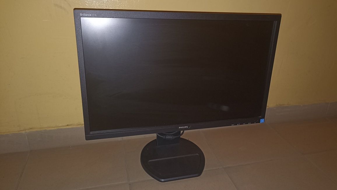 Monitor 22 Philips HDMI