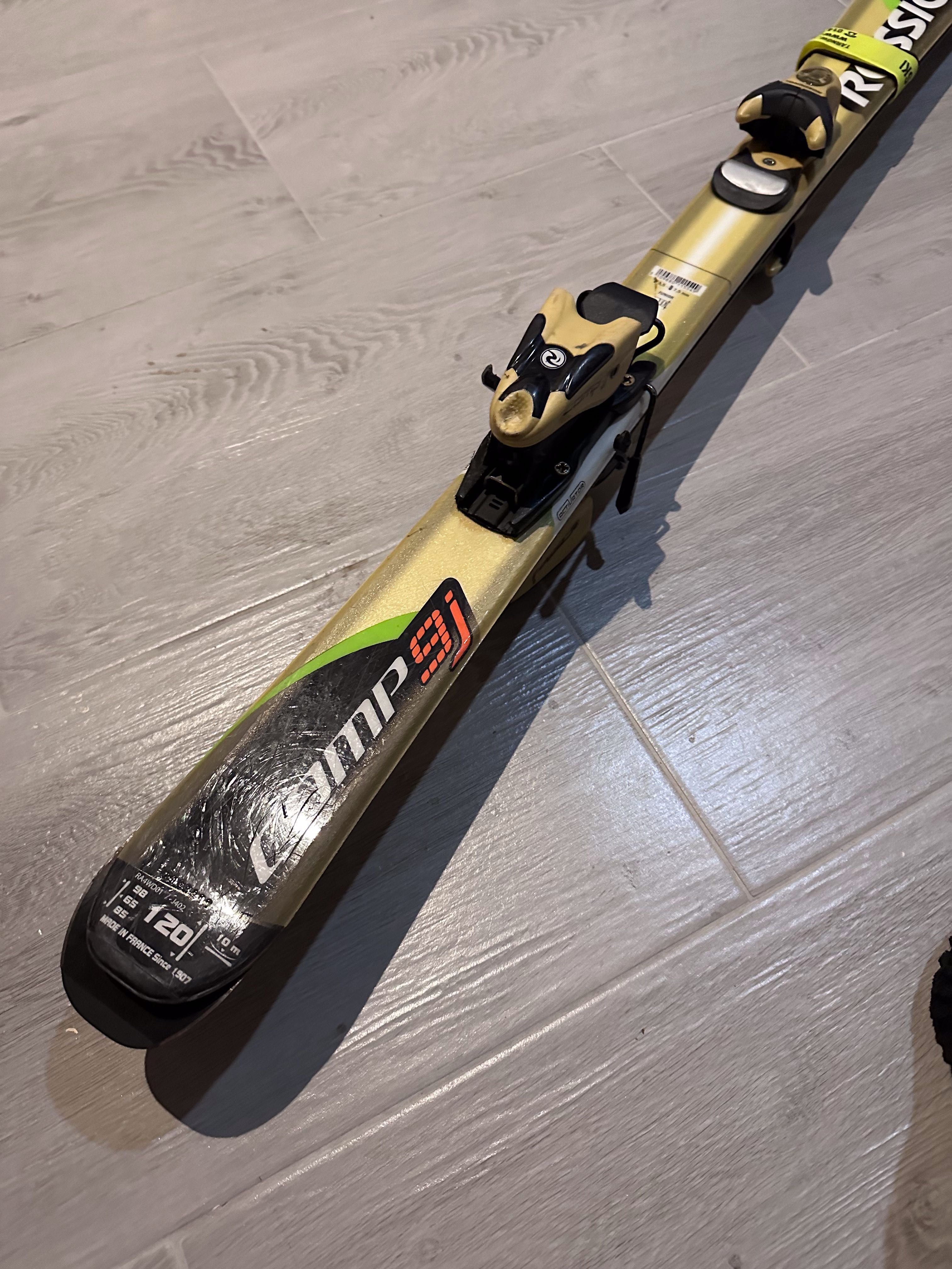 Narty Rossignol 120