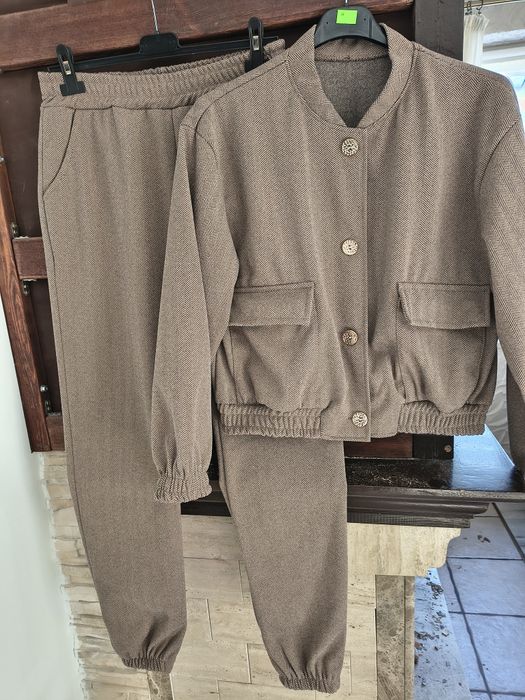 Komplet marynarka i spodnie