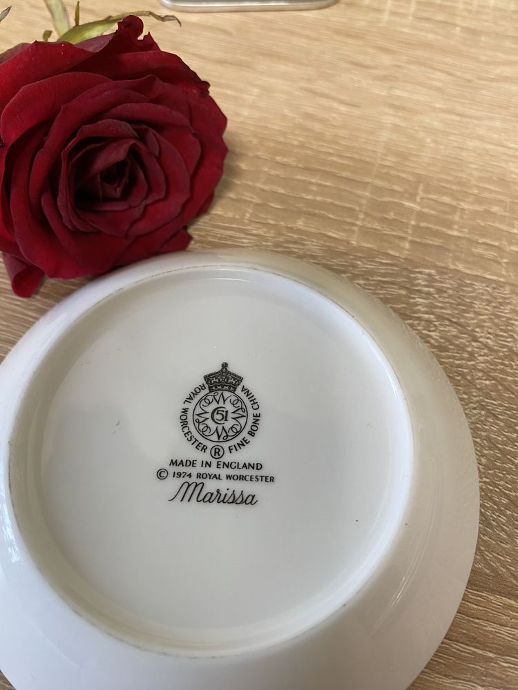 Тарілка Royal  Worcester