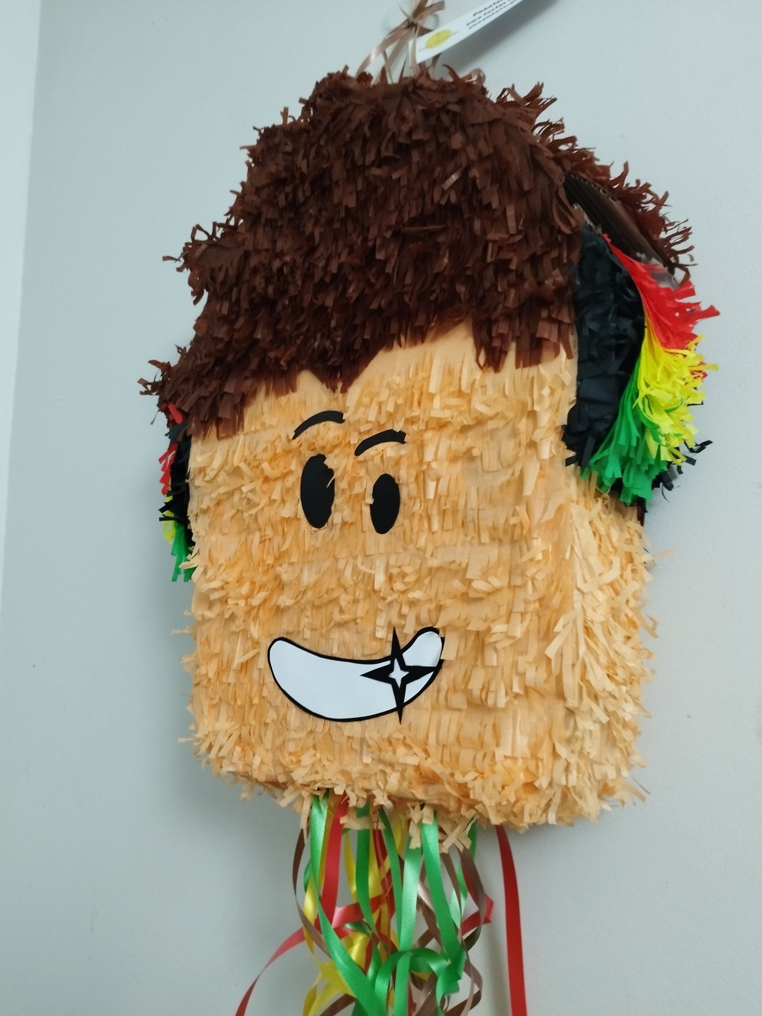 Pinhatas para rapazes, todos os temas