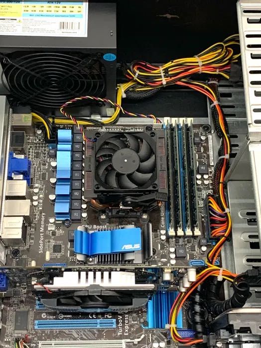 Комп'ютер AMD Phenom II X4 965, GeForce 9600 GT, 16 ГБ ОЗУ
