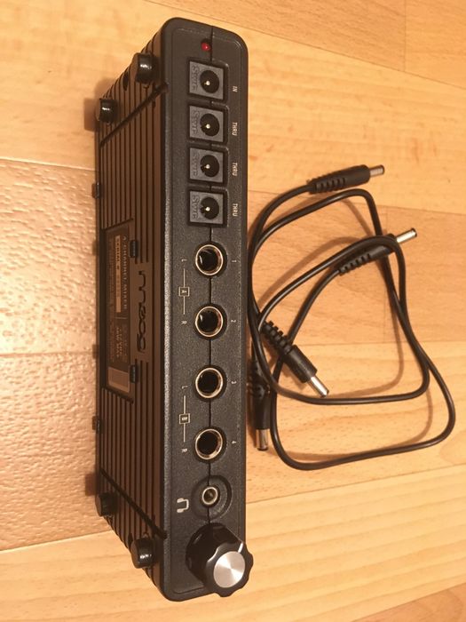 Moog мікшер