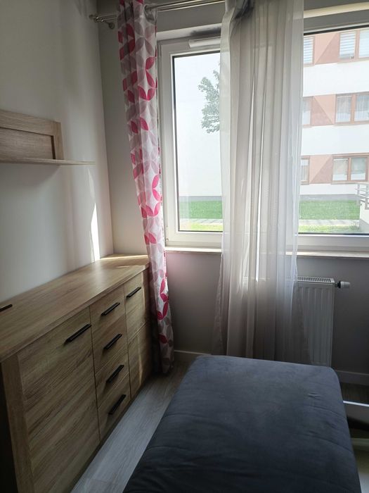 Pokój w doskonałej lokalizacji (ul Dobrego Pasterza), wszystkie opłaty