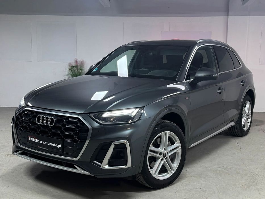 Audi Q5 3xSLine hak ambiente full led