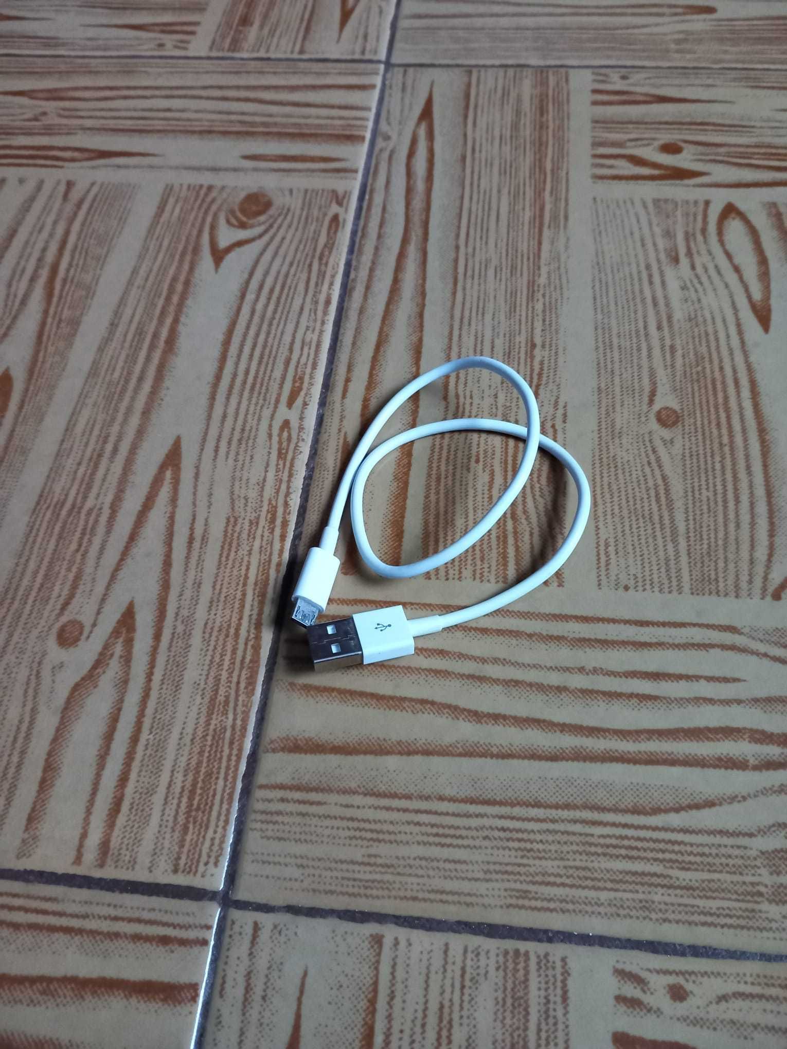 Cabo / Adaptador Micro USB a USB Tipo A