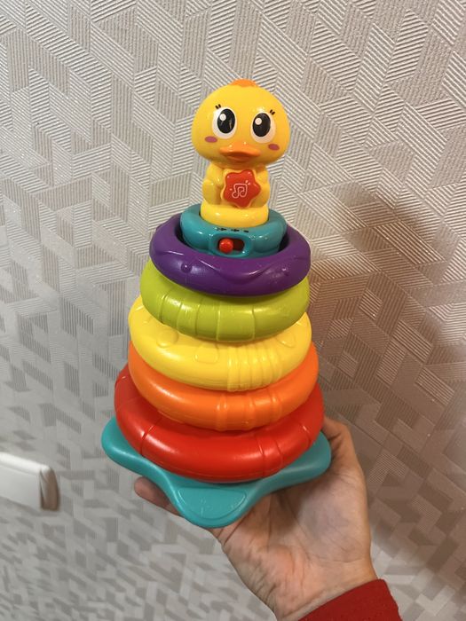 Музична піраміда Каченя