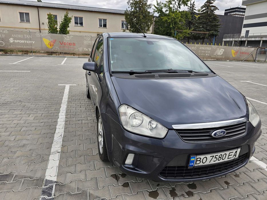 Продається автомобіль Ford C-MAX від власника.