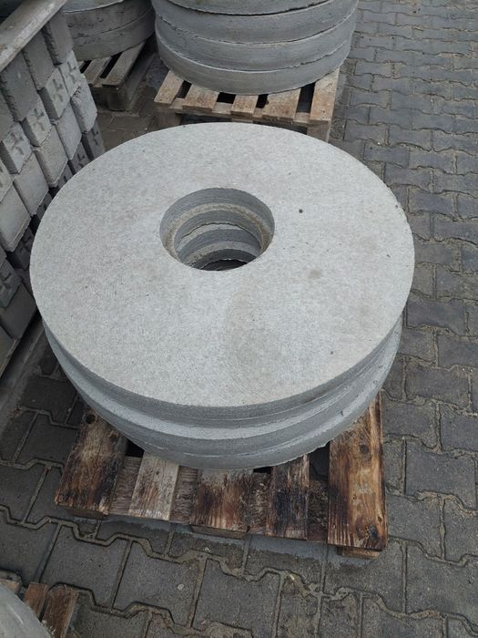 Pokrywa betonowa fi 960 na krąg fi 800
