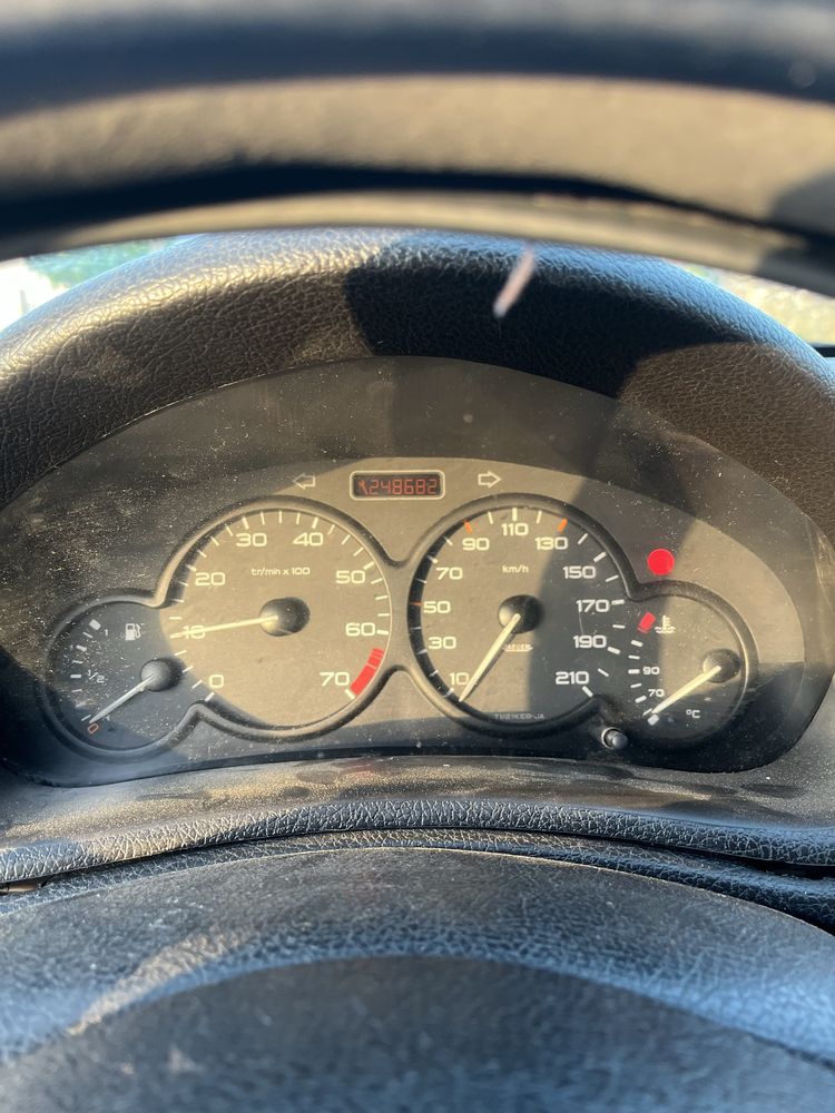 Peugeot 206 1.1