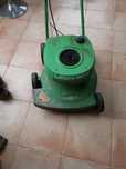Máquina capinadeira